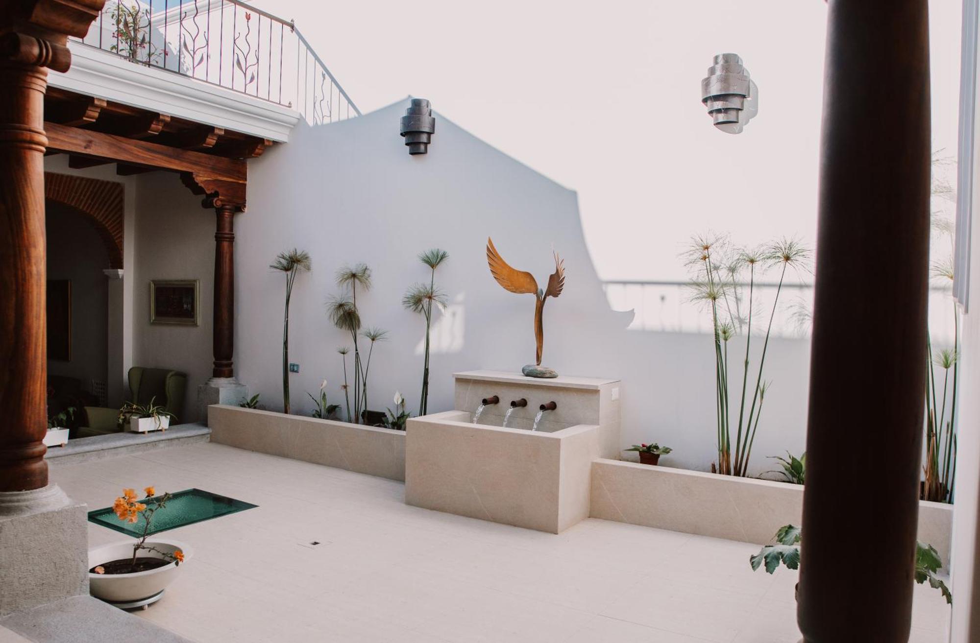 Baerehuus Boutique Hotel Antigua Exterior photo